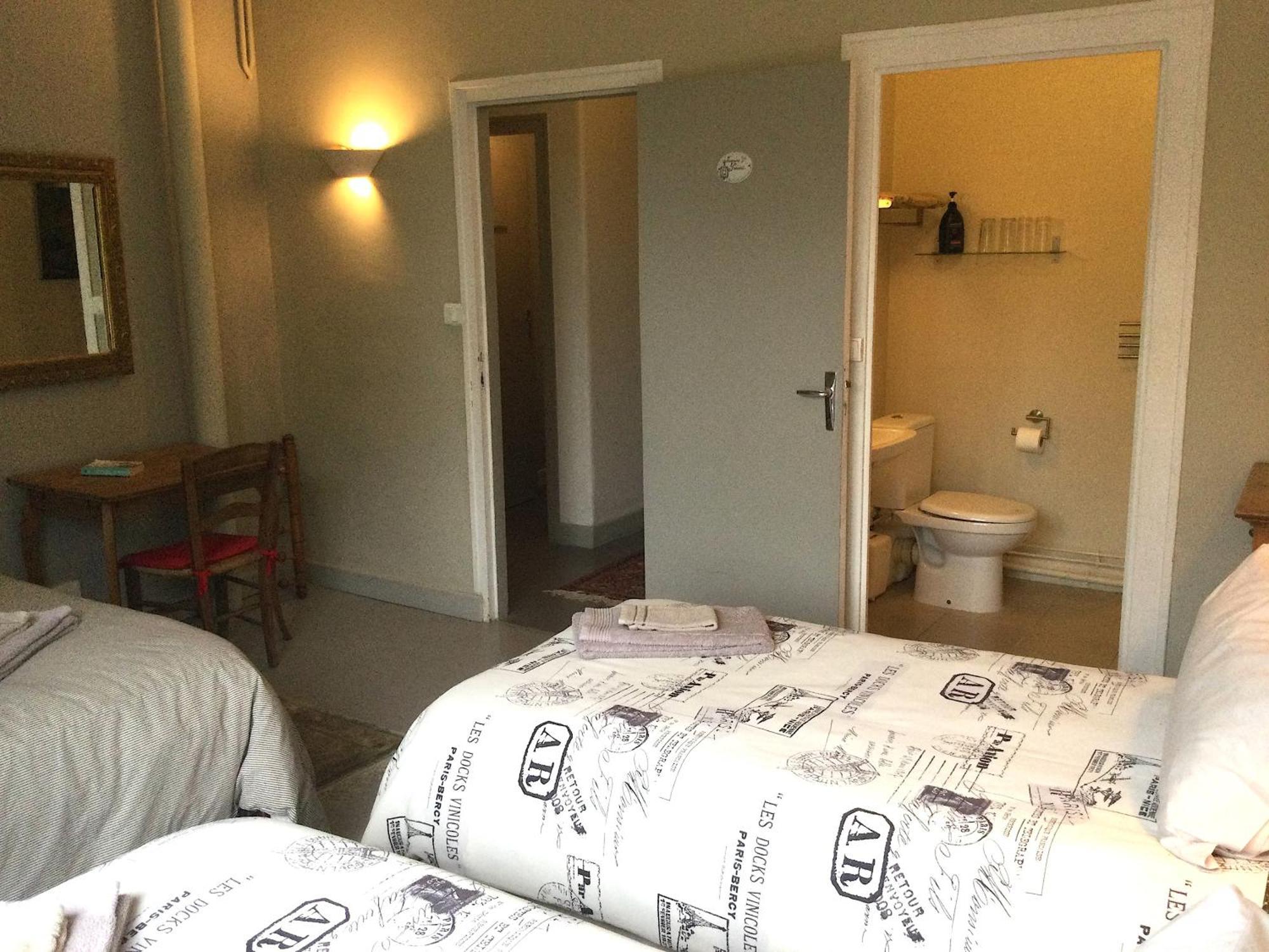 Le Logis Alexandra Bnb La Trimouille Eksteriør bilde