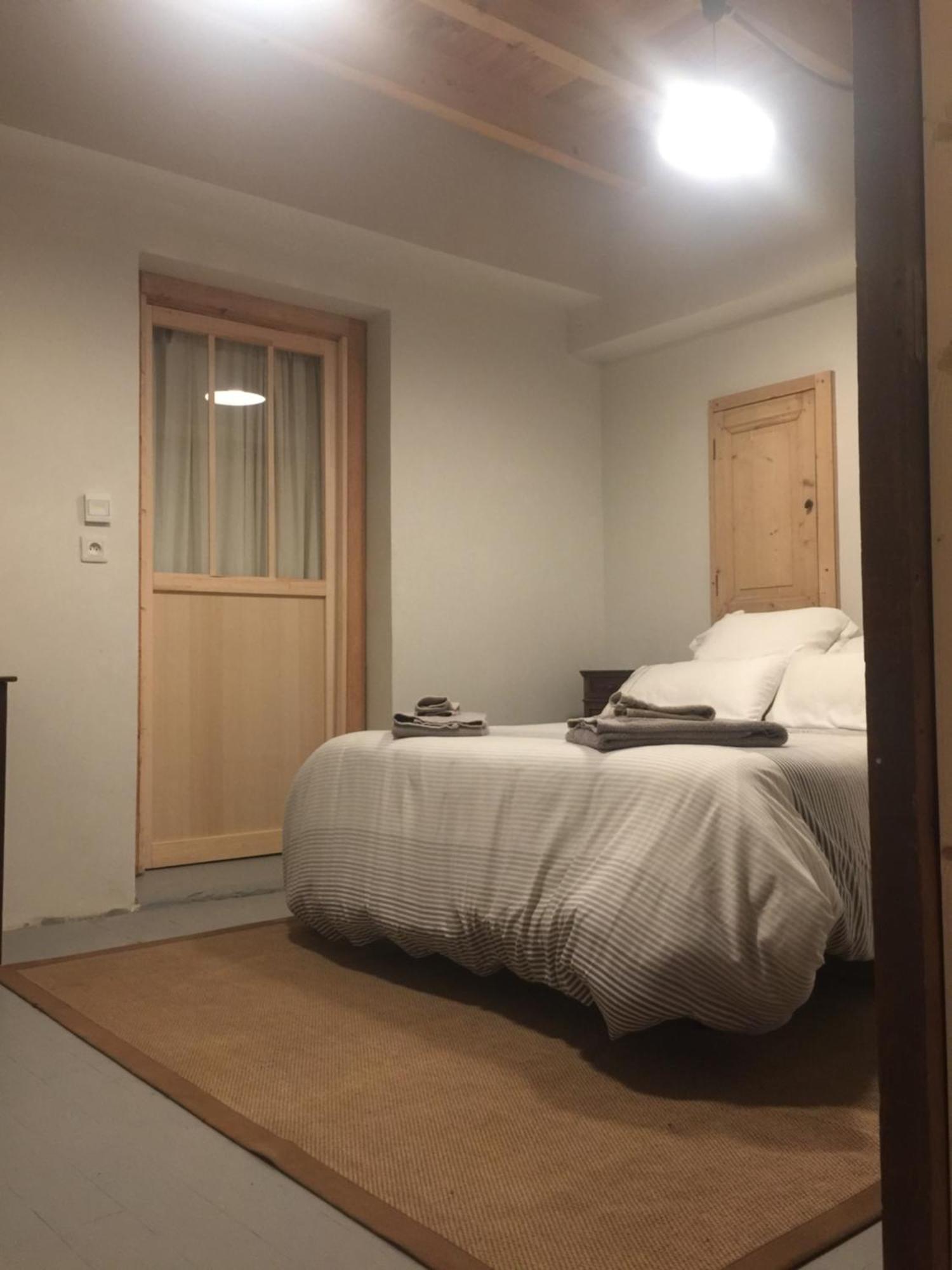 Le Logis Alexandra Bnb La Trimouille Eksteriør bilde
