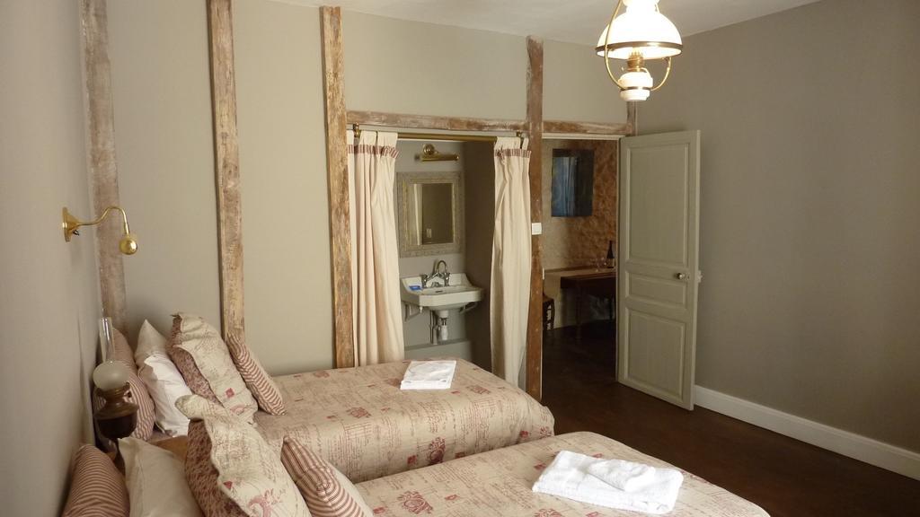 Le Logis Alexandra Bnb La Trimouille Eksteriør bilde