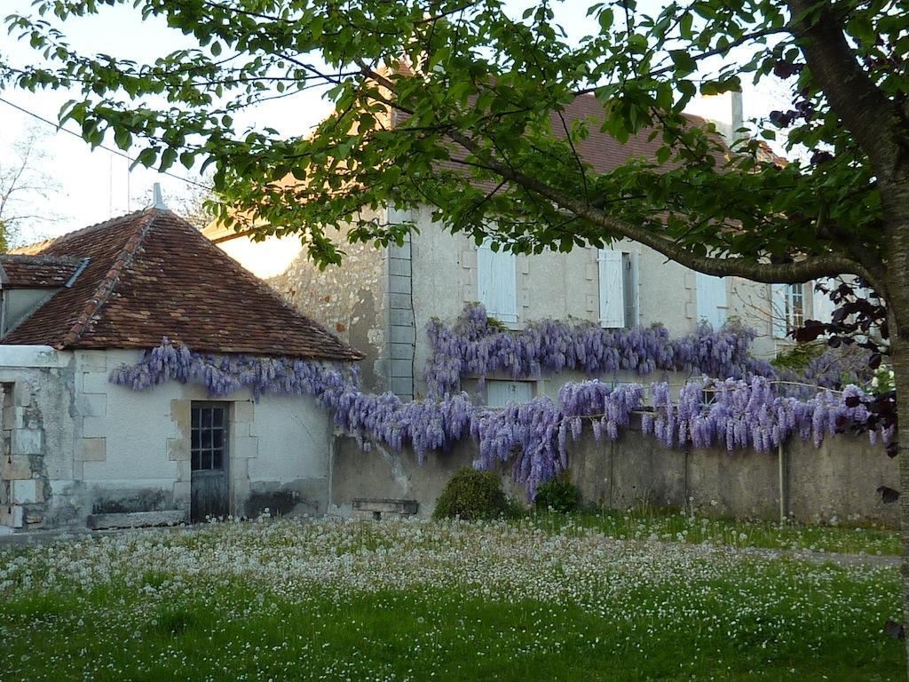 Le Logis Alexandra Bnb La Trimouille Eksteriør bilde